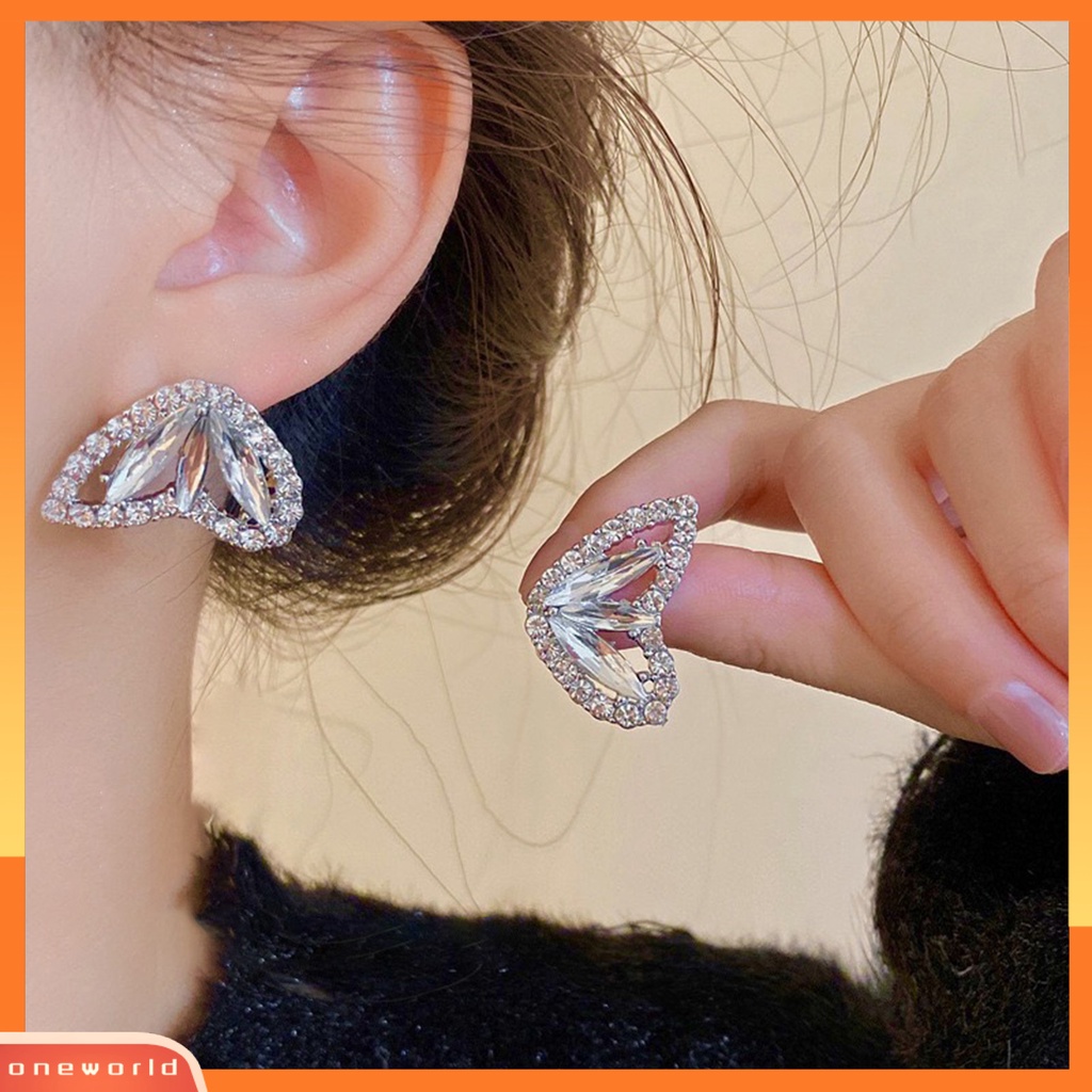 [EONE] 1pasang Ear Studs Kristal Imitasi Elegan Hypoallergenic Bling Berlian Imitasi Kupu-Kupu Sayap Wanita Anting Fashion Perhiasan