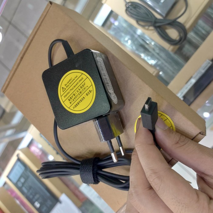 Adaptor Charger Laptop Asus E202SA E202S E202 .19V - 1.75A Ori