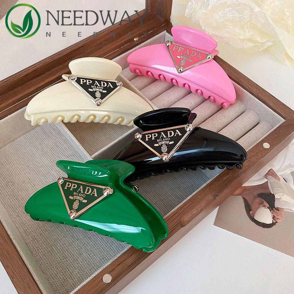 Needway   Wanita Cakar Rambut Elegan Retro Huruf Jepit Rambut Segitiga Akrilik Ponytail Holder