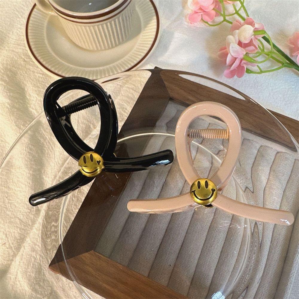 Agustina Smiley Face Hair Claw Jepit Rambut Trendy Temperamen Aksesoris Rambut Warna Kontras Hiasan Kepala Bahan Akrilik Untuk Wanita Klip Hiu