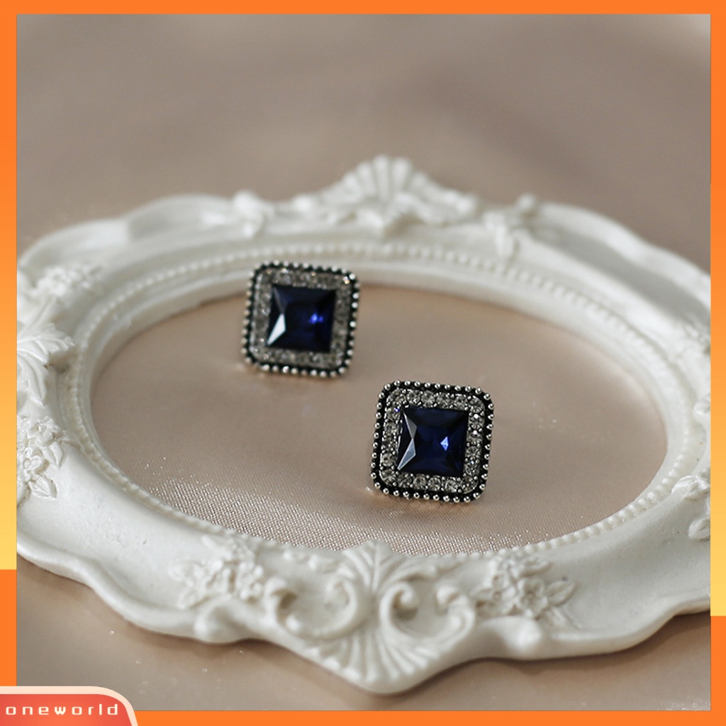 [WOD] 1pasang Anting Pejantan Persegi Cubic Zirconia Wanita Geometris Anting Kristal Imitasi Hadiah Ulang Tahun