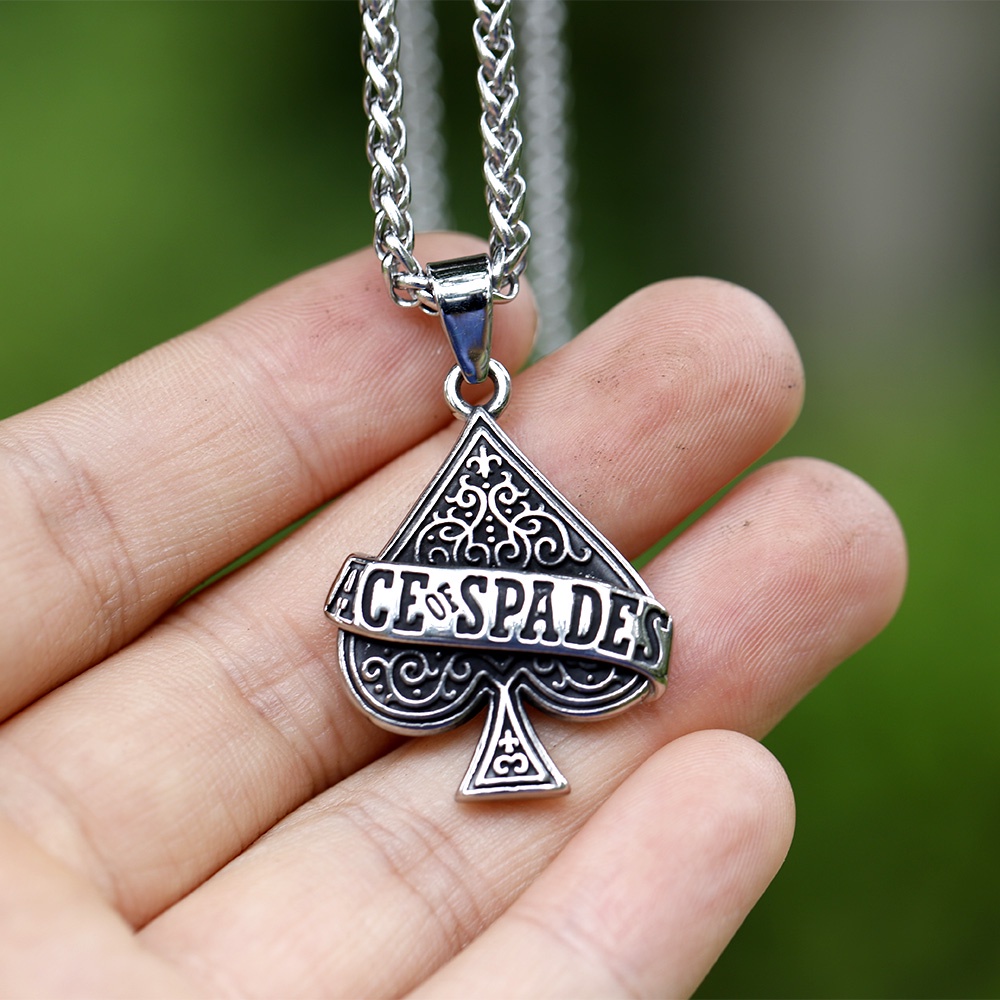 Kalung Liontin Poker Ace of Spades Desain Baru Untuk Pria Perhiasan Bentuk Hati Untuk Hadiah