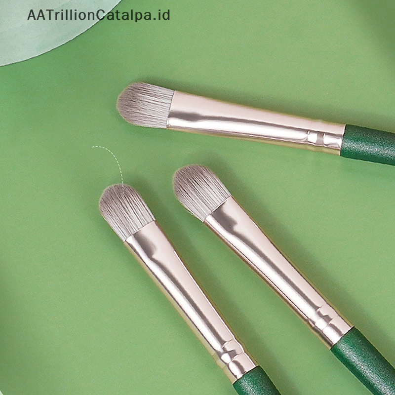 Umakurillion syalatalpa 3kuntum erkapye galihakeup suket ghadies alfinet alfinrofessional hisyayeshadow hisyamending intipa up nayah setengah jadi nayahet nayah