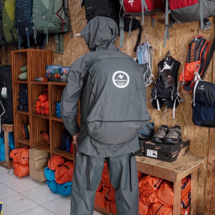 Sentani Jas hujan Raincoat Waterproof Mantel Wildshell - SENTANI ABU, M