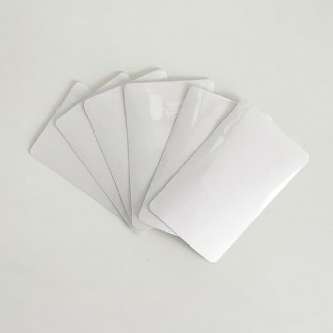 

Sticker Anti Gores Kartu Stiker Transparan Melindungi KTP ATM SIM