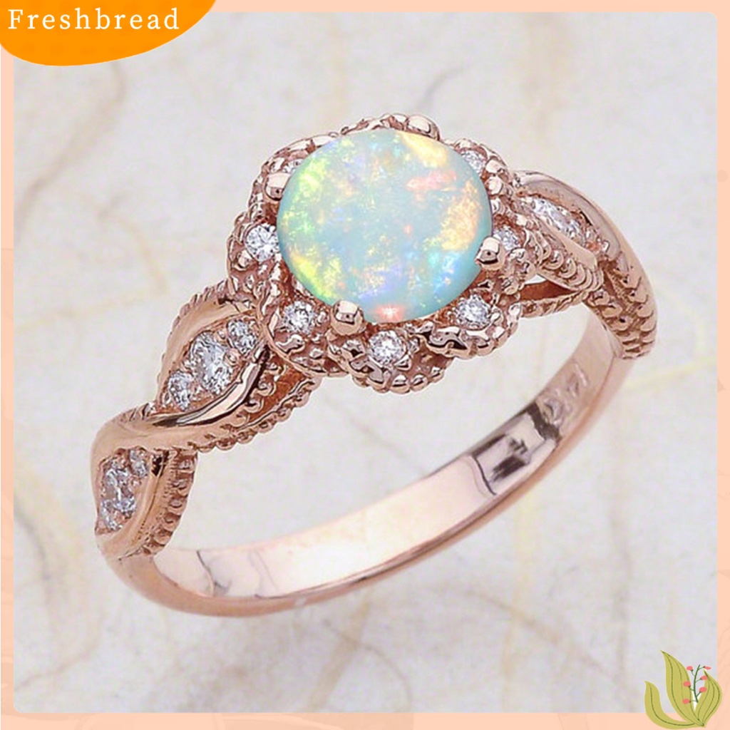 &lt; Freshbread &gt; Cincin Kawin Berlian Imitasi Mengkilap Bertatahkan Indah Gaya Vintage Memutar Tekstur Cincin Pengantin Hadiah Ulang Tahun