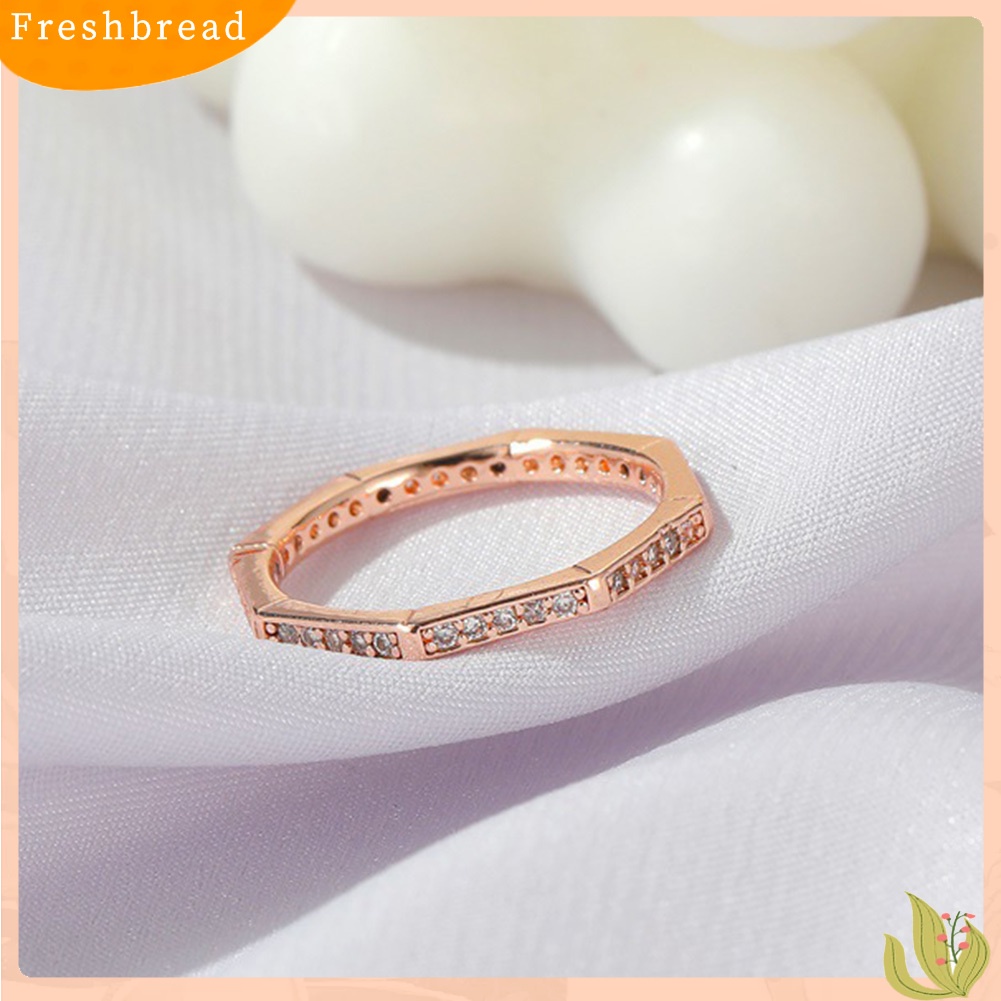 &lt; Freshbread &gt; Pria Wanita Gaya Sederhana Poligon Bentuk Geometris Berlian Imitasi Cincin Perhiasan Hadiah