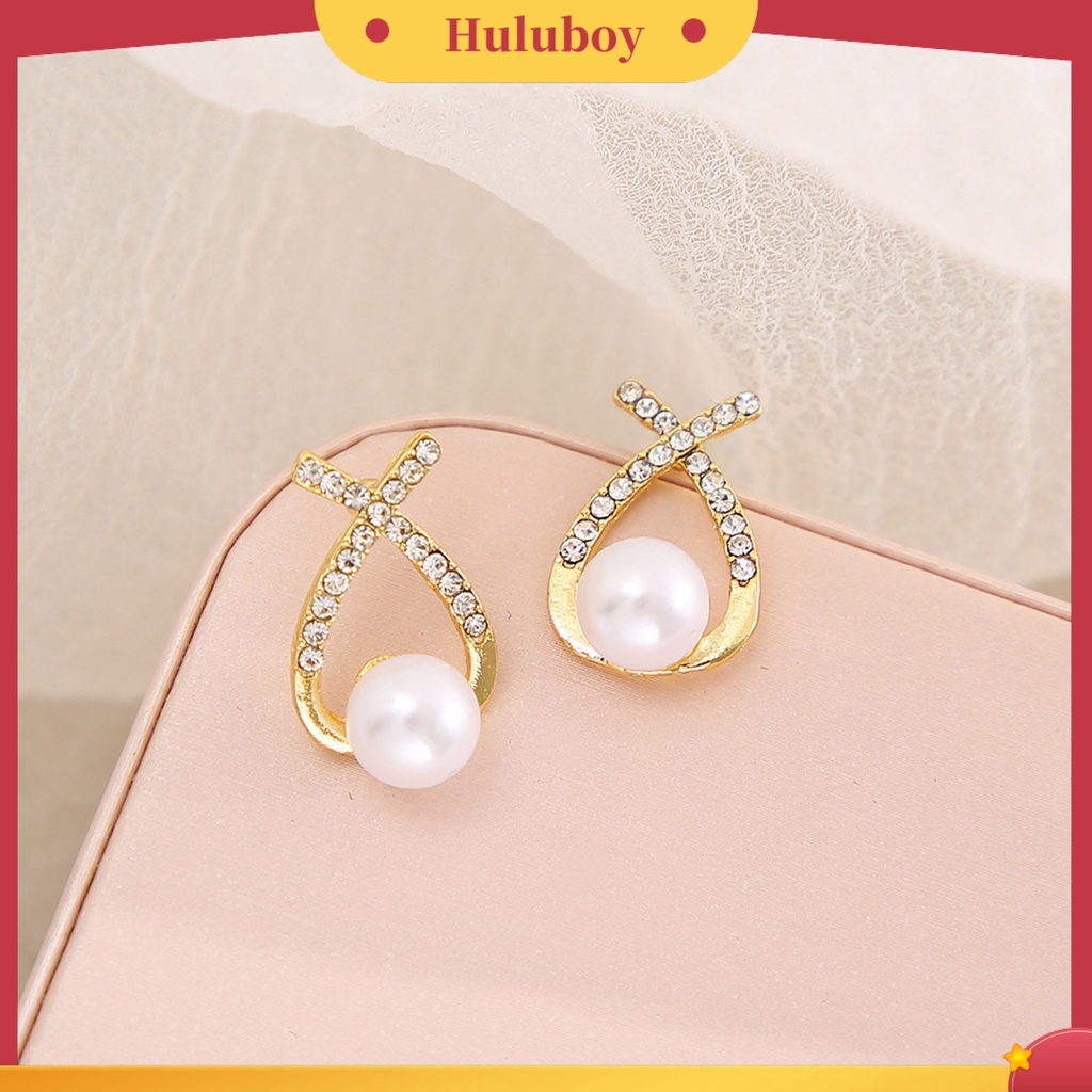 {Ready Stock} 1pasang Anting Wanita Gaya Perancis Retro Elegan Berlapis Emas Hypoallergenic Hadiah Fashion Perhiasan High Gloss Faux Pearl Cross Ladies Earrings Untuk Pesta