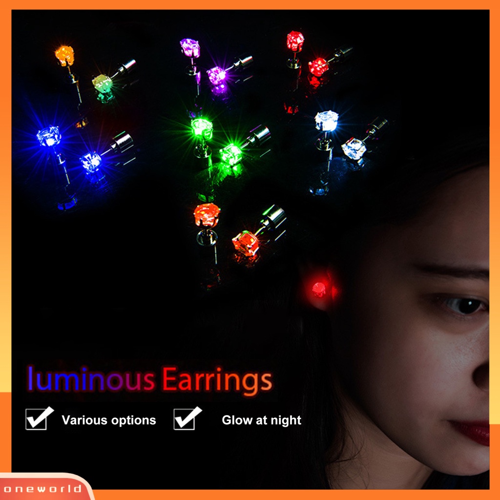 [OWR] 1pc Ear Stud Berkedip Eye-catching Transparansi Tinggi Buatan Tangan Kristal Imitasi Hias Portable LED Wanita Stud Earring Aksesoris Wanita