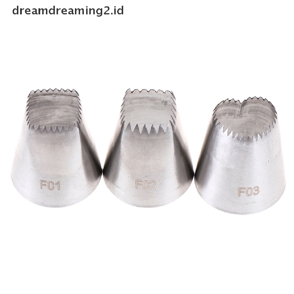 (hot) 3 Pcs Persegi Hati Icing Piping Nozzle Rusia DIY Cream Kue Pastry Tips Alat//