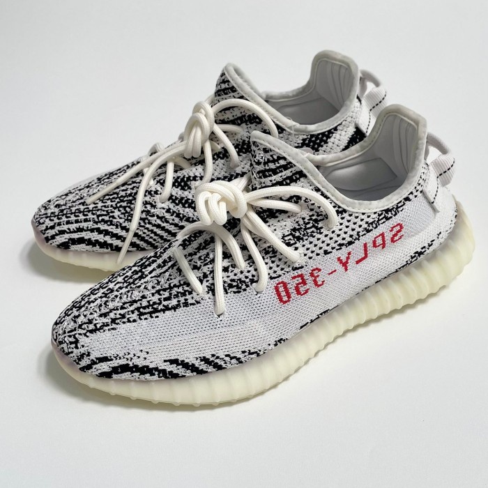 Yeezy 350 V2 Zebra (CP9654) (Not Dunk Sacai Jordan)