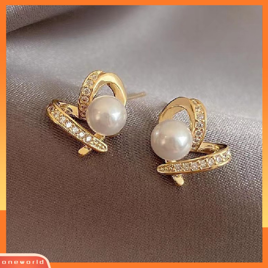 [EONE] 1pasang Ear Studs Elegan Berbentuk Hati Berlian Imitasi Mengkilap Hias Sparkling Dress Up Hadiah Wanita Mutiara Imitasi Stud Earrings Perhiasan Aksesori Fashion