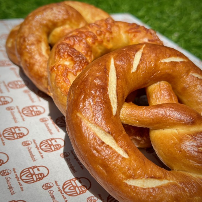

Pretzel box isi 4pcs