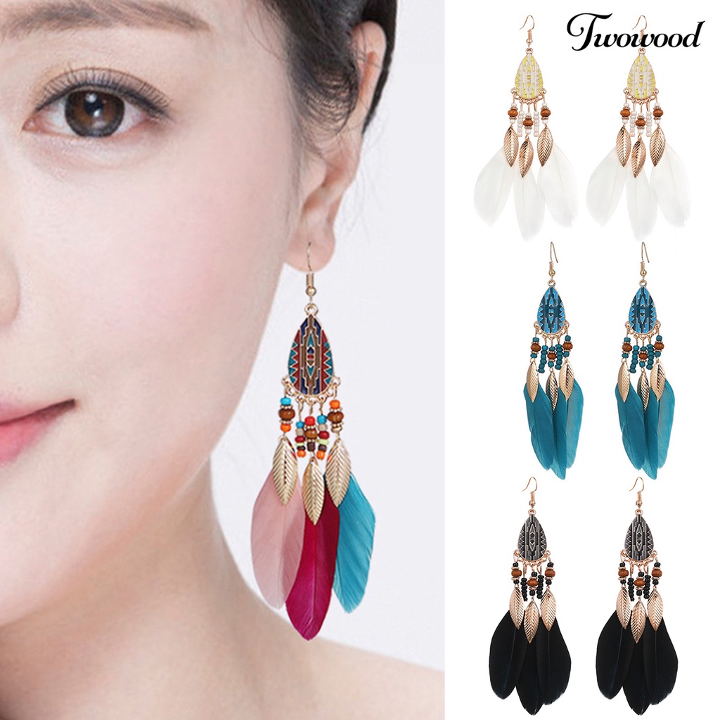 Twowood 1pasang Anting Kait Gaya Etnik Tetesan Air Liontin Manik-Manik Kepribadian Eye-catching Dekorasi Hypoallergenic Buatan Bulu Vintage Menjuntai Anting-Anting Perhiasan Aksesori