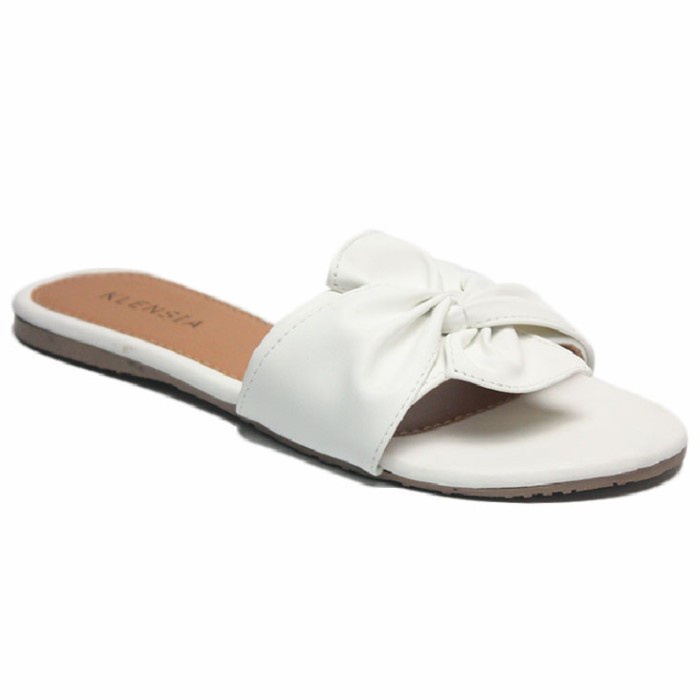 Klensia Sandal Selop Wanita hak rata treples Flat Sandals 671-029 - Putih, 38