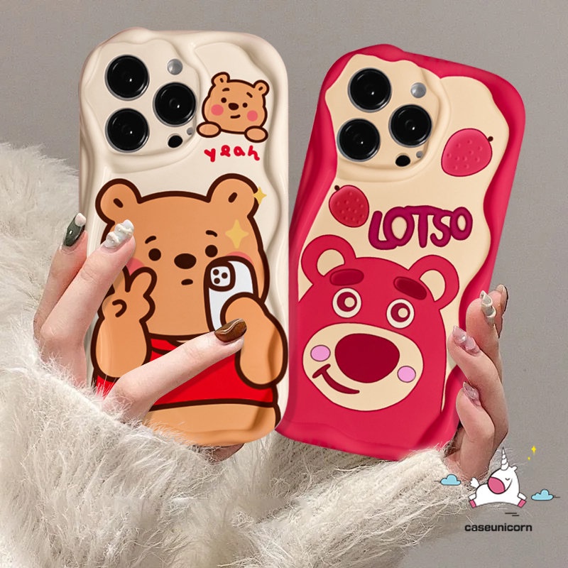 IPHONE Cute Winnie the Pooh Kartun Strawberry Bear Manyo Case Kompatibel Untuk Iphone14 11 13 12 Pro Max 6s 6 7 8 Plus XR X XS Max SE 2020 Soft Tpu Lovely 3D Wavy Curved Edge Back Cover