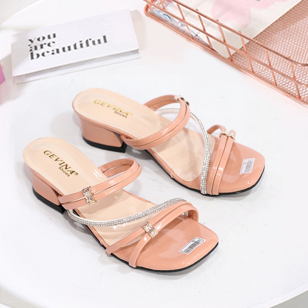 Sandal Wedges Rendah Fashion GV13