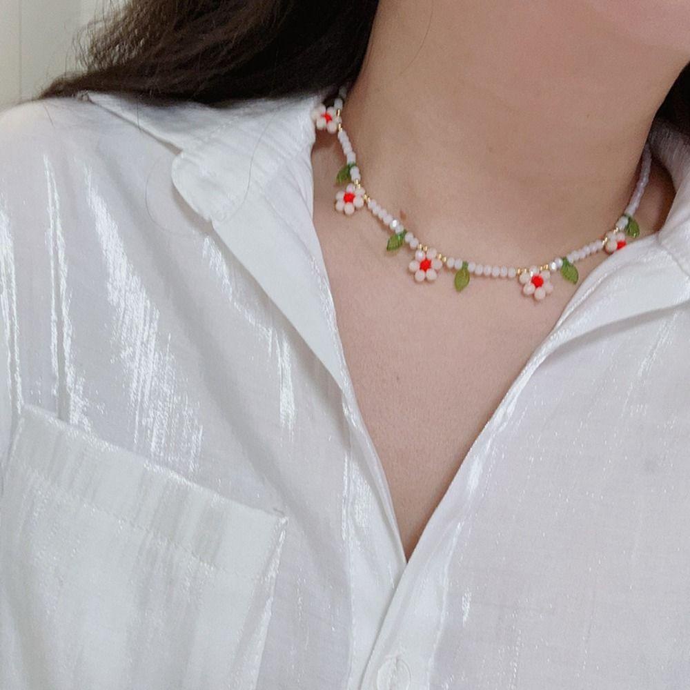 Needway Bunga Choker Kalung Hyaline Indah Liontin Bohemian Korea Daun Y2K Aksesoris Untuk Wanita