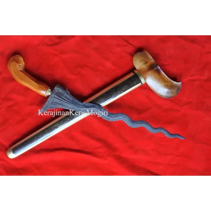 

keris sabuk inten jenggolo warangka pendok tebal tinggalan simbah byut Termurah