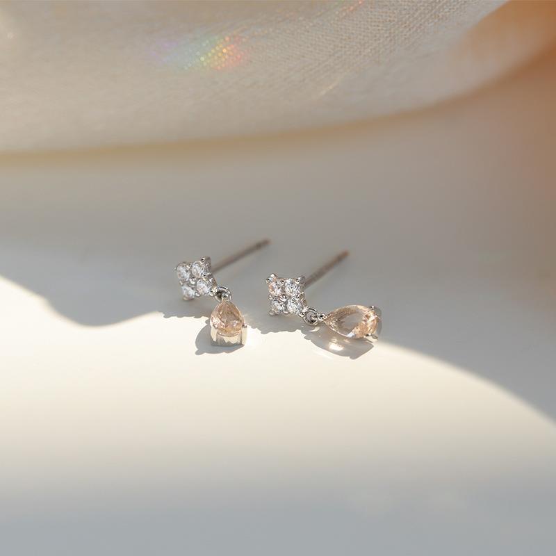S925 Perak Jarum Tetesan Air Berlian Imitasi Ear Studs Untuk Siswa Perempuan Korea Sederhana Serbaguna Women Earrings