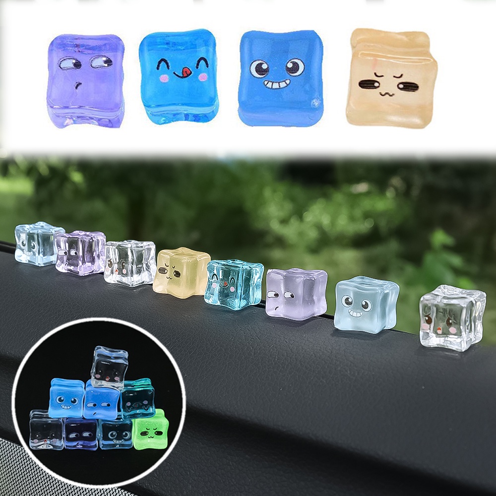 [Ditampilkan] Ornamen Blok Es Bercahaya Lucu/Liontin Perhiasan Ekspresi Kartun/Dekorasi Kerajinan Resin Transparan Glow in Dark/Aksesori Dekorasi Dasbord Mobil