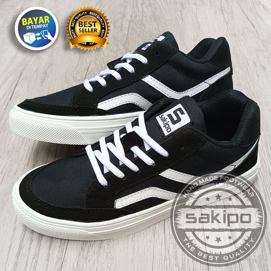 PROMO 8.8   SEPATU DISTRO PRIA REMAJA KARET HITAM PUTIH / SNEAKERS REMAJA PRIA SOL KARET LENTUR / SN
