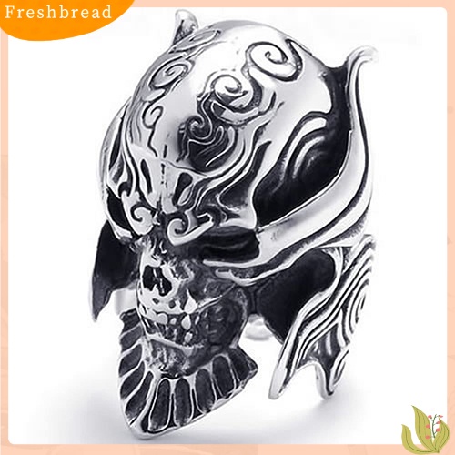 &lt; Freshbread &gt; Fashion Pria Punk Gothic Perhiasan Tengkorak Warrior Helm Stainless Steel Band Ring