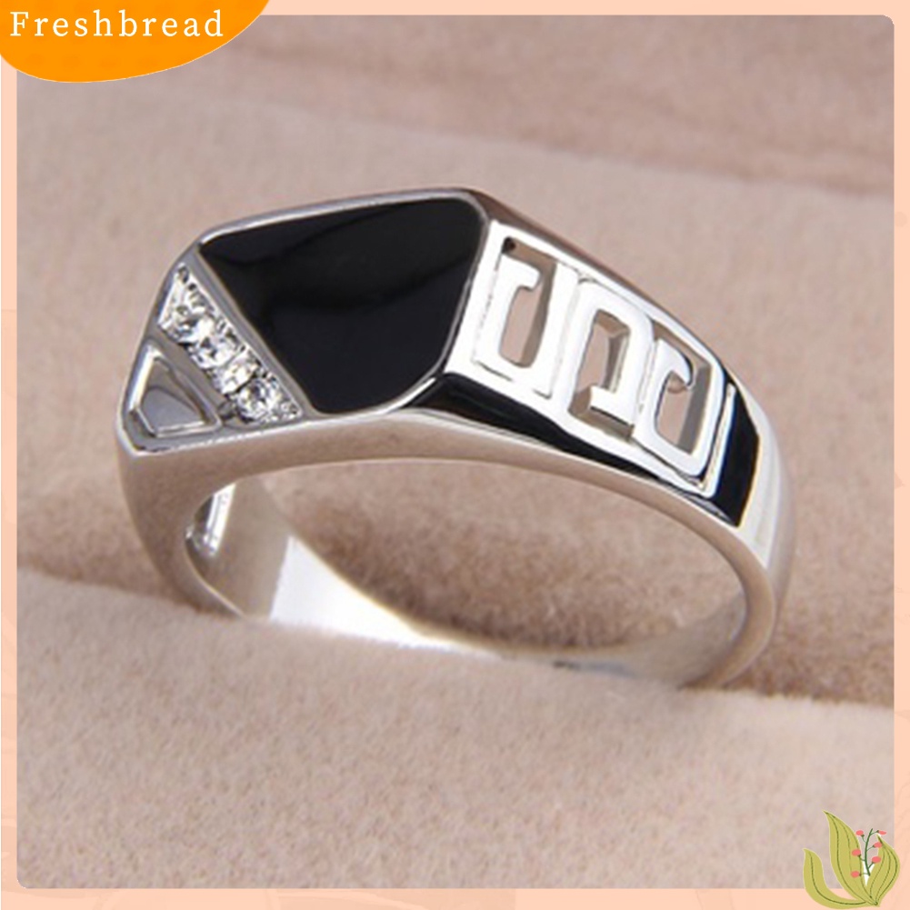 &lt; Freshbread &gt; Fashion Pria Ringkas Segitiga Minyak Drip Berlian Imitasi Pesona Cincin Lebar Jari Band