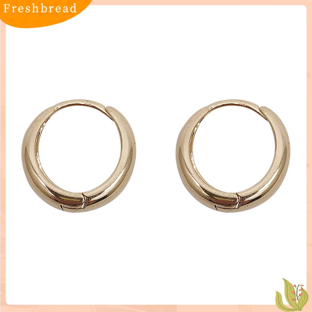 < Freshbread > 1pasang Anting Lingkaran Geometris Tindik Halus Kepribadian Electroplating Telinga Dekorasi Tebal Minimalis Tetesan Air Hoop Earrings Perhiasan Aksesori