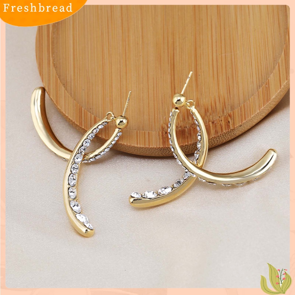 &lt; Freshbread &gt; 1pasang Anting Menjuntai Nice-looking Electroplating Alloy Indah Berlian Imitasi Cincin Telinga Melengkung Untuk Penggunaan Sehari-Hari