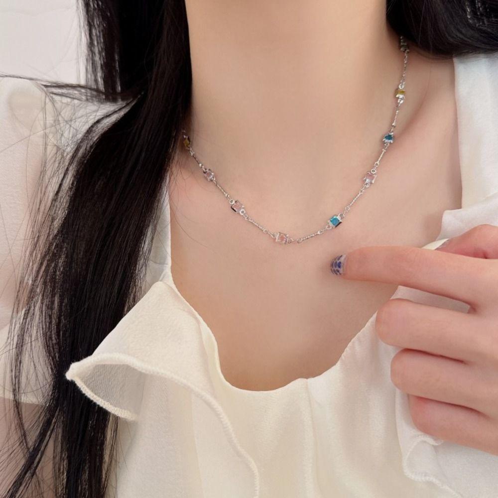 Mxbeauty Kalung Wanita Pesta Keren Warna-Warni Mengkilap Retro Kristal Gaya Korea Necklace