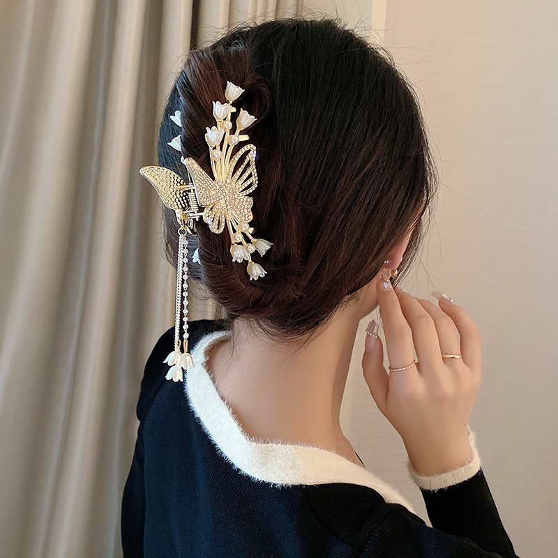 Gadis Aksesoris Rambut Vintage Kupu-Kupu Berongga Rambut Cakar Mode Non-slip Hiasan Kepala Korea Kupu-Kupu Rumbai Rambut Klip Wanita Besar Mode Hiu Klip