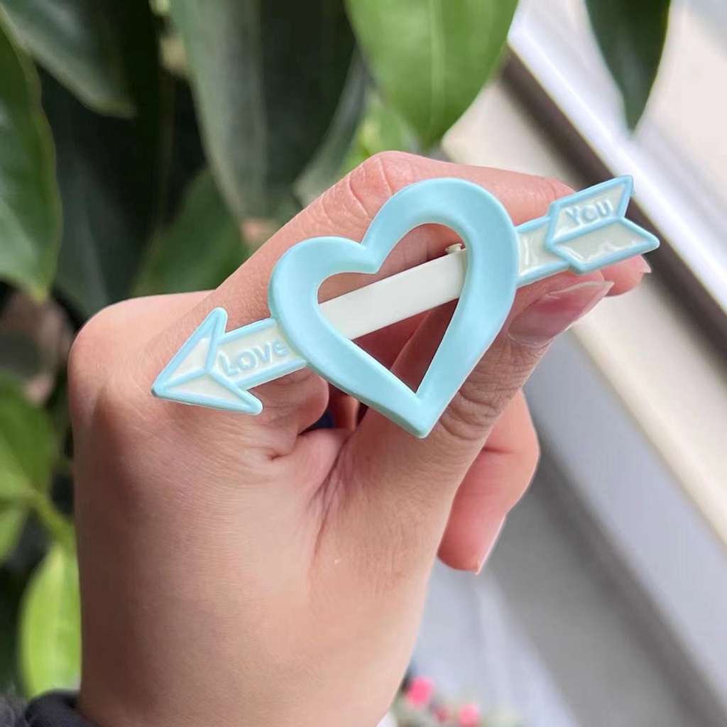 Satu Panah Memakai Klip Hati Aksesoris Rambut Siswa Lucu Gadis Liar Cinta Klip Rambut Klip Rambut Manis