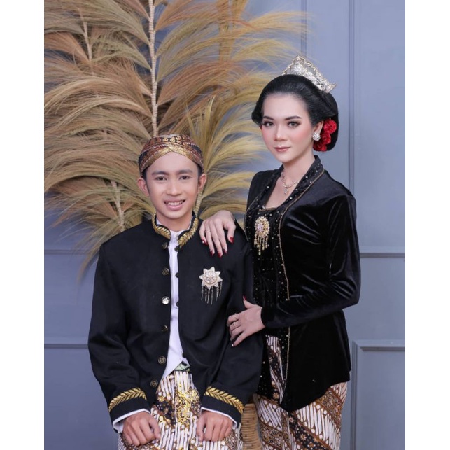 Edit foto ganti wajah / Edit foto pengantin / Edit foto preweding / Edit foto pernikahan / edit foto nikah