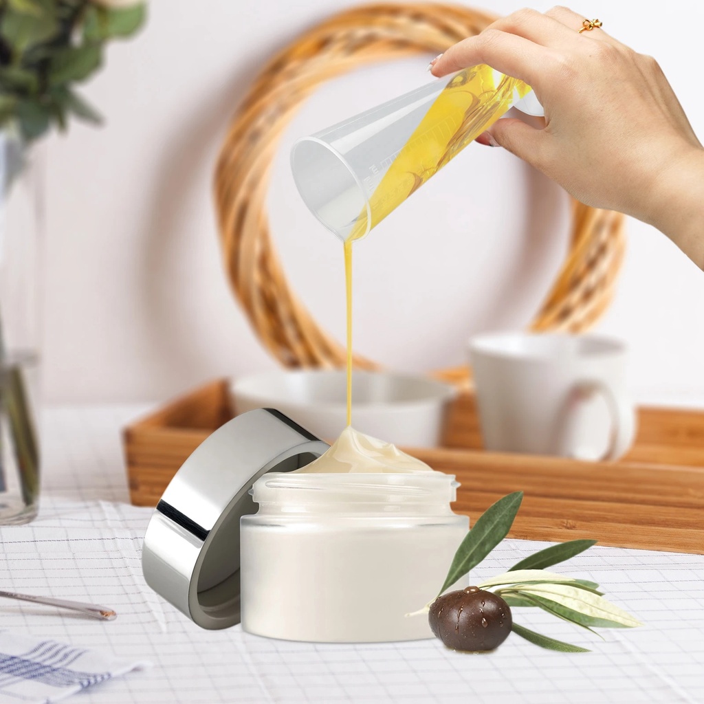 50/100ml Gelas Ukur Segitiga Transparan Bening Plastik Graduated Triangle Scale Cup Medis Profesional Kimia Alat Laboratorium Bartender Baking Untuk Aksesoris Dapur