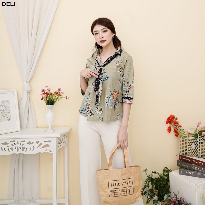 Evercloth Deli Atasan Wanita Blouse Batik Wanita Lengan Panjang