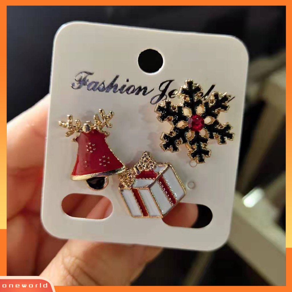 [ONE] 3 Pcs/Set Bros Natal Meriah Enamel Warna-Warni Berlian Imitasi Mengkilap Tergabung Hadiah Tahun Baru Santa Claus Bell Elk Snowflake Xmas Tree Breastpins Perhiasan Aksesoris Pakaian