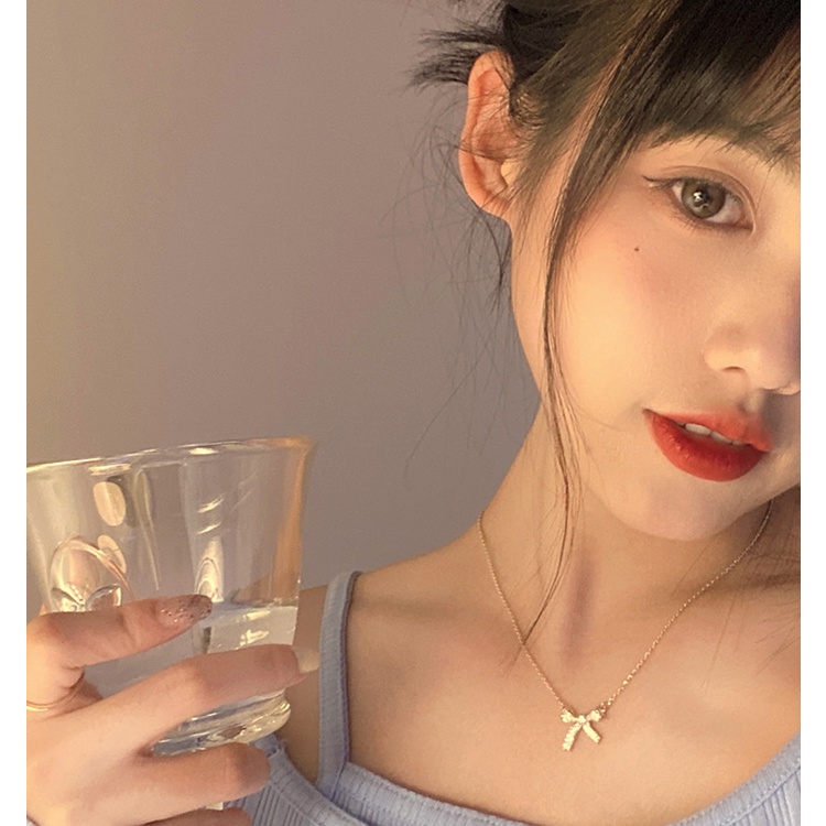 Kalung Busur Desain Niche Perempuan Rantai Klavikula Gaya Baru Korea Tik Tok Influencer Necklace Classy