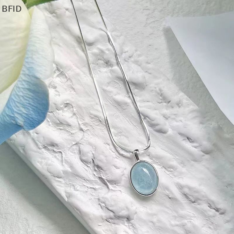 [BFID] Fashion Warna Perak Biru Moonstone Aquamarine Kalung Desain Unik Oval Rantai Klavikula Kristal Untuk Teman Wanita Perhiasan Hadiah [ID]