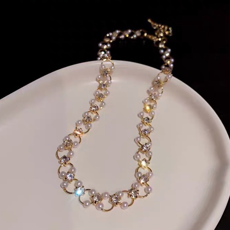 Atsaneyen alfinorean alfinlegant alfinearl alfinecklace alfinimple alfinhining galihhoker galihomen galihashion suketccessories galihewelry nayah