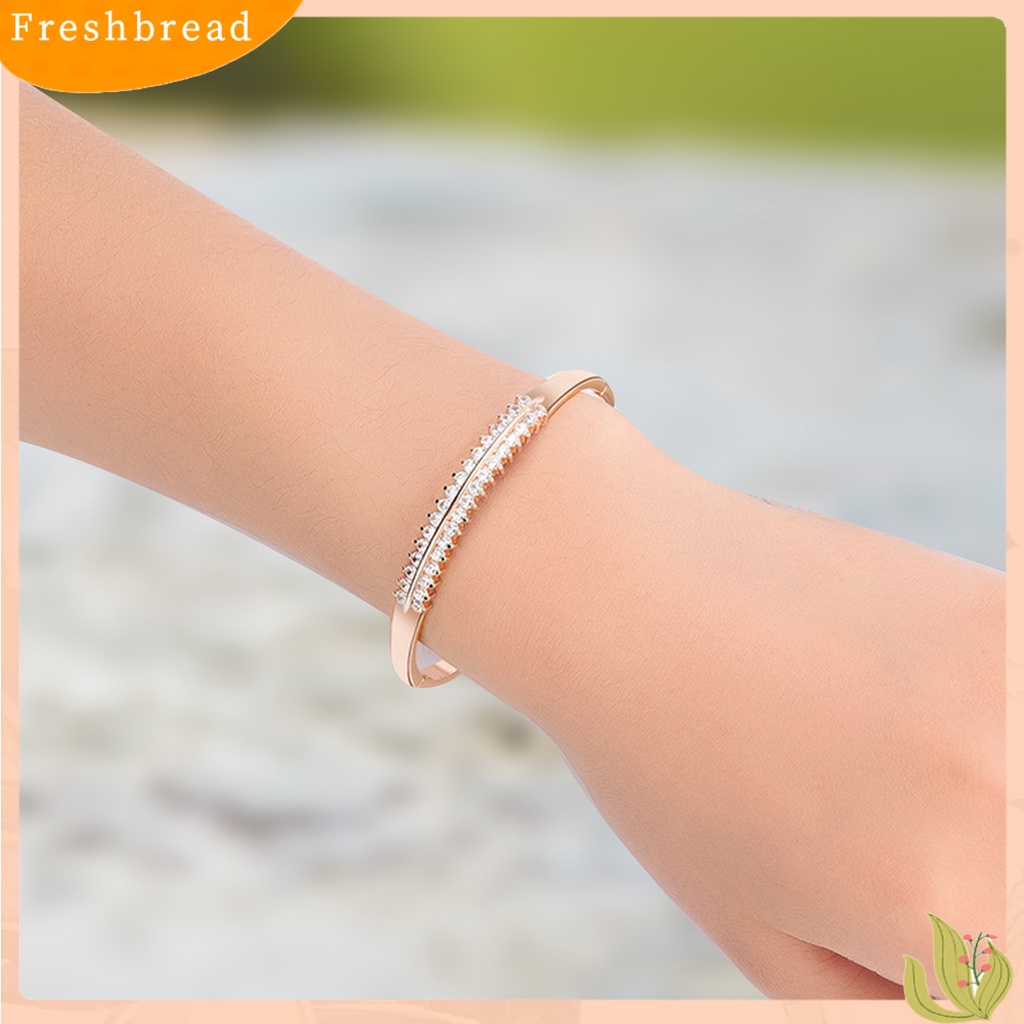 &lt; Freshbread &gt; Wanita Fashion Bulat Lingkaran 2baris Berlian Imitasi Bertatahkan Bangle Perhiasan Hadiah Ulang Tahun