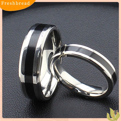 &lt; Freshbread &gt; Cincin Band Hitam Pria Wanita Titanium Anti Karat Fashion Perhiasan Hadiah Kekasih