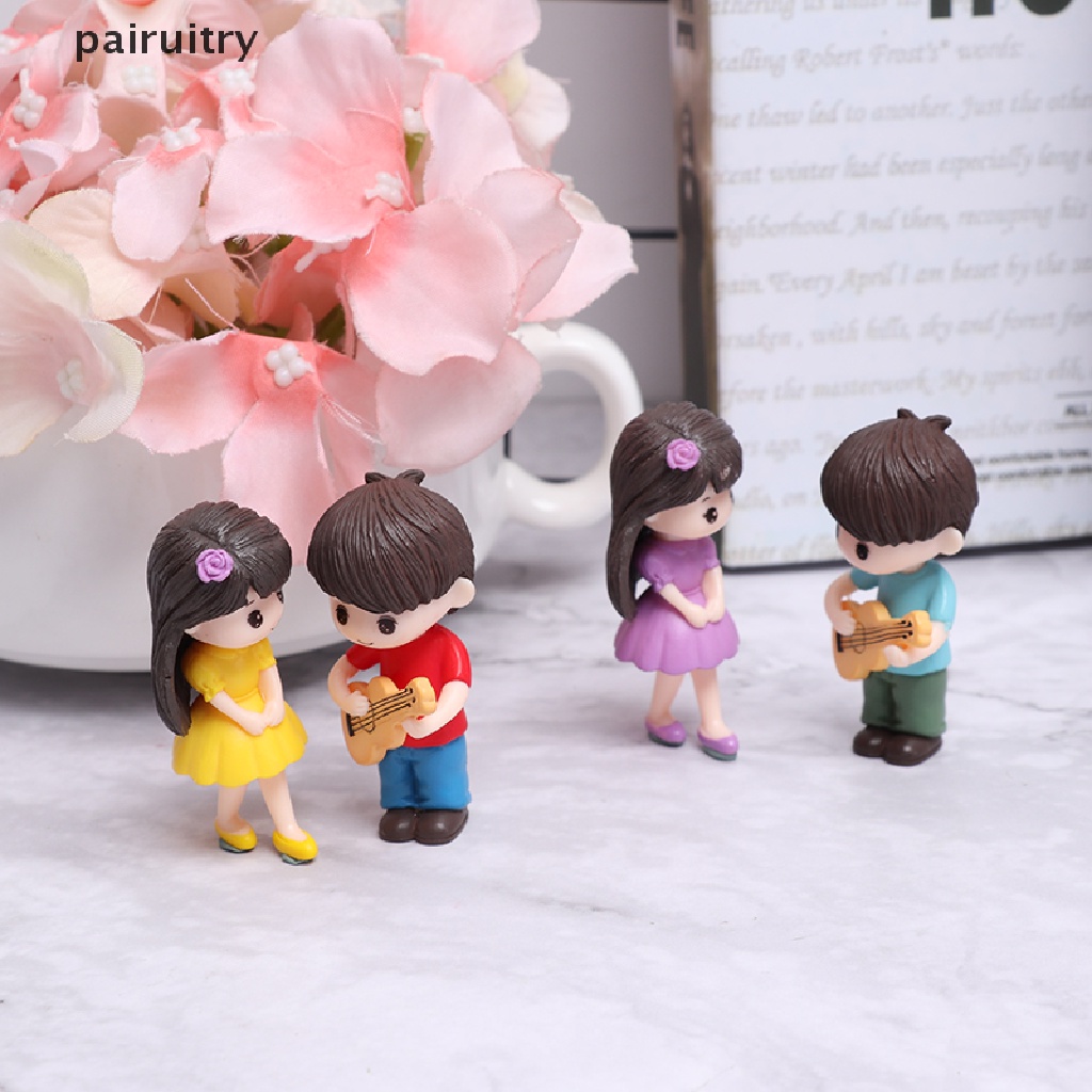 Prt 2pcs Ornamen Miniatur Kreatif Cowok Cewek Gitar Sweety Lovers Patung Pasangan PRT