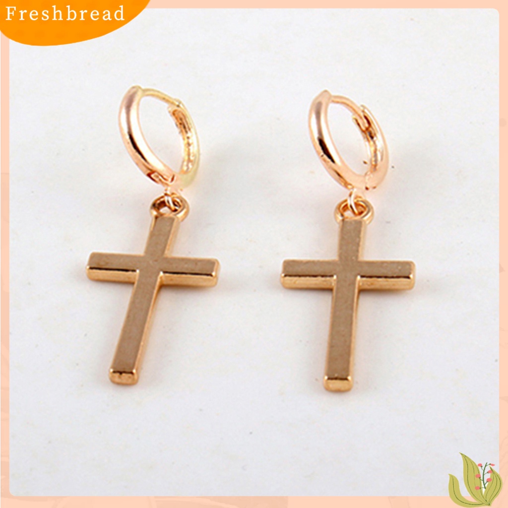 &lt; Freshbread &gt; Anting Indah Bahan Alloy Pudar Permukaan Halus Bentuk Salib Perhiasan Wanita Untuk Pesta