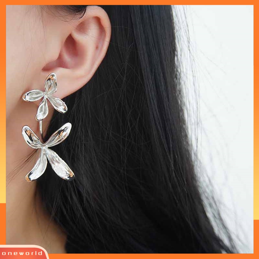 [OWR] 1pasang Wanita Anting Asimetri Tiga Dimensi Bentuk Bunga Electroplating Kepribadian Menghias Kembali Gantung Wanita Gadis Geometris Stud Earrings Fashion Perhiasan