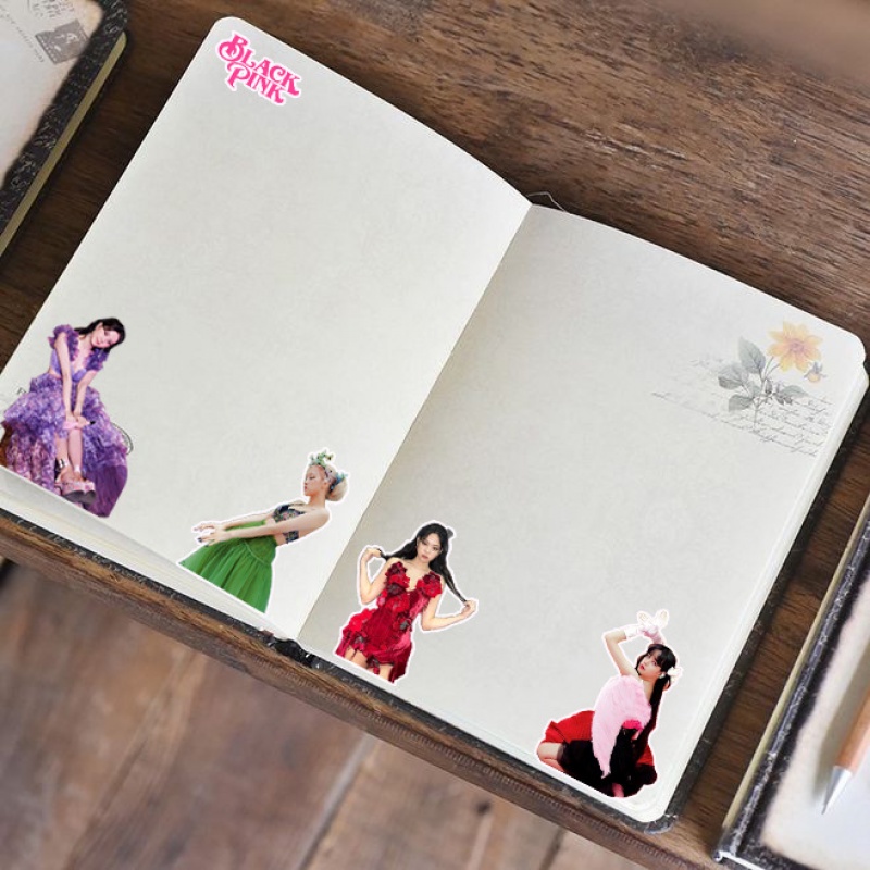100pcs Blackpink ROSE LISA Album Idol Collection Stiker Foto Anti Air Blackpink