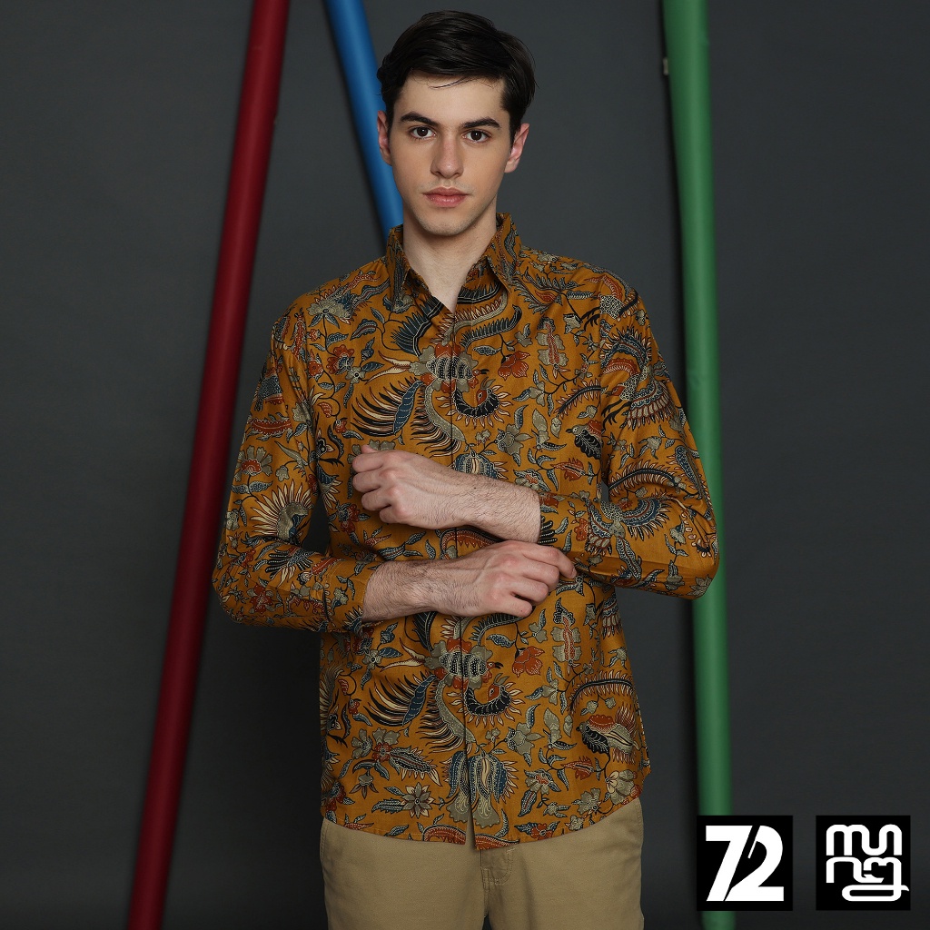 KEMEJA BATIK PRIA Katun Lengan Panjang Slimfit Motif Burung Duri Warna Kuning 723411 Cap 72 - Baju Kemeja Atasan Pakaian Setelan Batik Pria Cowok Laki Laki Remaja Keluarga Kantor Lengan Panjang Modern Slimfit Slim Fit Premium Kekinian