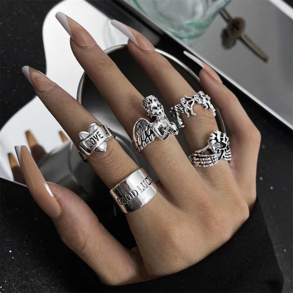 Gothic Punk Fashion Berlebihan Cupid Kerangka Tangan Cincin Set Untuk Pria Cinta Keberuntungan Cincin Perhiasan Hadiah Pesta