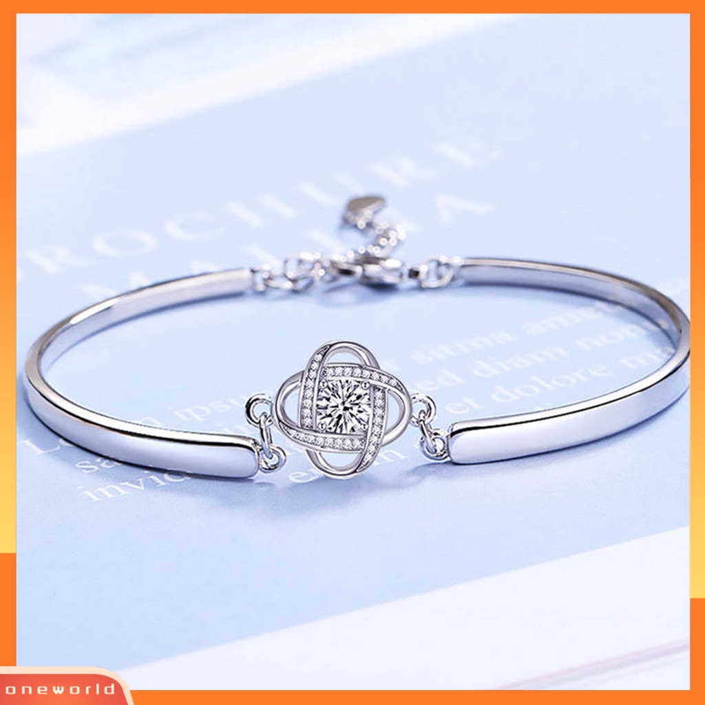 [EONE] Wanita Bangle Empat Daun Semanggi Dekorasi Berlian Imitasi Electroplating Adjustable Rantai High Gloss Hiasan Tangan Alloy Disepuh Sparkling Cuff Gelang Wanita Aksesori