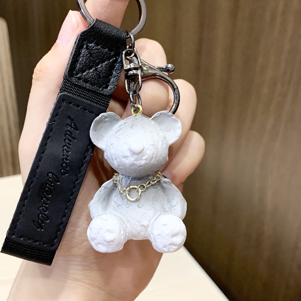 Rendering Gradient Bear Kreatif Resin Gradient Keychain Keren Lunar Explorer Bear Hewan Mobil Tali Kulit Gantungan Kunci Gadis Cowok Ransel Liontin Hadiah